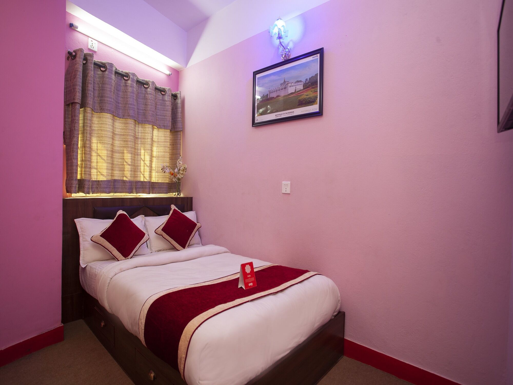 Oyo 195 Global Hotel And Resort Kathmandu Esterno foto